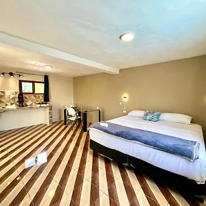 Inn Abc, Bacalar