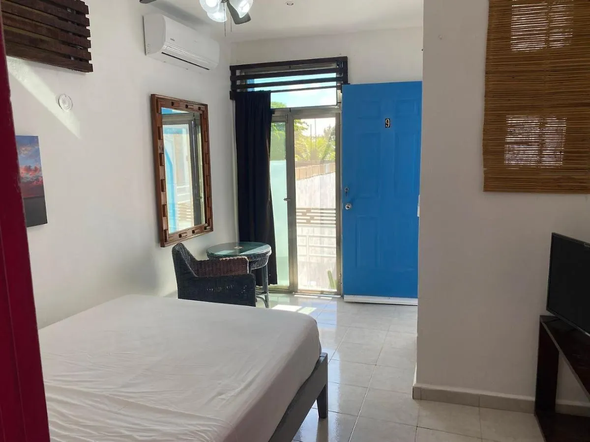 Inn Blue Lagoon Bacalar